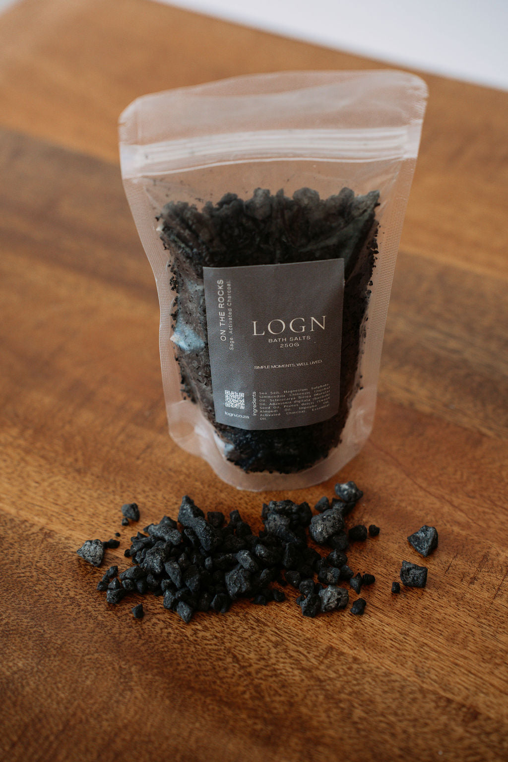 Activated Charcoal Bath Salts | On The Rocks – 250g